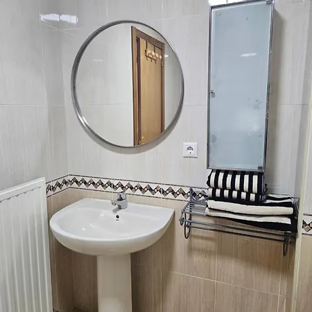 Laarenaconfort Apartment